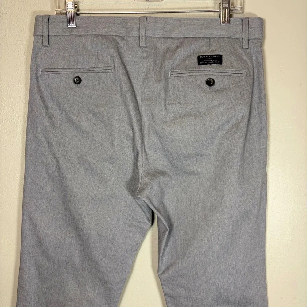 Banana Republic Aiden Slim Fit Chinos Mens 32x30 Light‎ Blue Heathered Pants